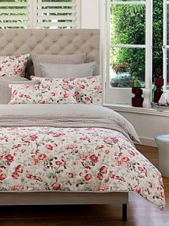 Shalla bed linen in linen   