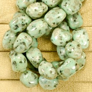 22x17mm Kiwi Jasper Gemstone Nugget Beads Strand 16