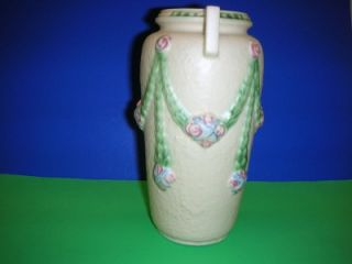Roseville Larose 6 1 4 Garland Draped Vase Hard to Find Pattern