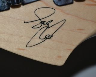 Fender Geddy Lee Jazz Bass Guitar Rush Signature Bass Made in Japan