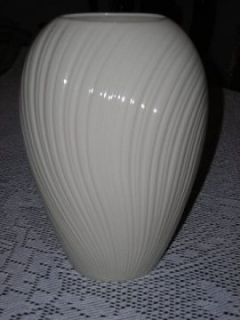 Lenox Ivory China Mirage Vase 10 Largest Version