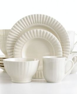 Thomson Pottery Dinnerware, Maison 16 Piece Set