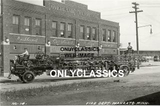 1919 Fireman Truck Overland Oakland Auto Dealer Photo