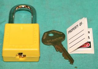Master Lock 410YLW Safety Lock Out Yellow Lockout Zenex Padlock