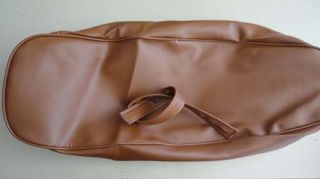 You are bidding on a long complete TAN seat COVER for Vintage Vespa