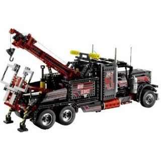 Lego Technic Towtruck Tow Truck with Crane 8285
