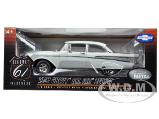 Brand new 118 scale diecast model car of 1957 Chevrolet Bel Air Indio