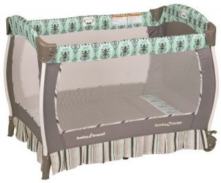 Baby Trend Deluxe Musical Nursery Center Playard w Bassinet Provence