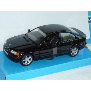 BMW 3er 3 er E46 328i LIMOUSINE SCHWARZ 1998 2007 1/24 WELLY