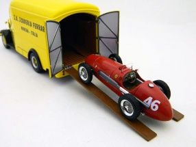 500 Race Car Transporter Ferrari 1950 gelb / yellow 143 Exoto