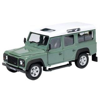 3317087   Land Rover Defender, grün, 124 Spielzeug