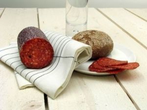 Wurst aus Schweden geräuchert 350g  Grundpreis 100g = 2,71€