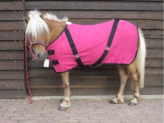Pony Shetty Abschwitzdecke mit Kreuzbegurtung pink 105