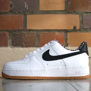 NikeAir Force One Low Weiß / Schwarz 315122 177