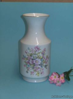 Vase Blumenvase, Royal KPM Porzellan, Blumendekor,Handarbeit