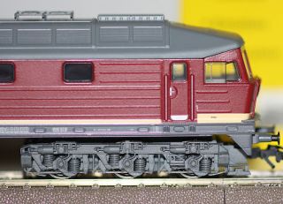 Trix H0 22067 Diesellokomotive Ludmilla BR 232 der DR