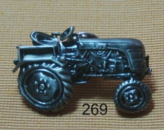 Landwirtschaft Traktor Schlepper Trecker Pin Button TOP 268