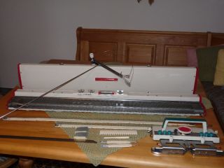 Empisal Knitmaster Mod.305 Automatik