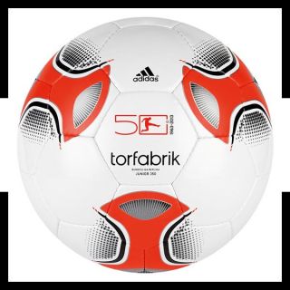 Adidas Torfabrik DFL 2012 Trainingsball Junior 350