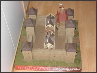 Burg Robenstein Diorama Ausstellungsmodell beleuchtet (373)