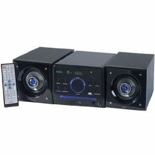 AEG MC 4613 DVD Anlage (Karaoke Funktion, 1 Mikrofon, USB Port, MMC/SD