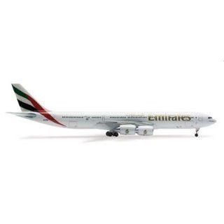 552318   Herpa Wings   Emirates Airbus A340 500 Spielzeug