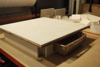 Esstisch Tisch Holz Weiß Landhaus 90 x 90 mit Körben Küchentisch