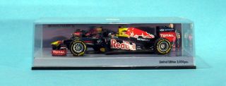 MINICHAMPS 410120071 Red Bull Racing Showcar 2012 Sebastian Vettel 1
