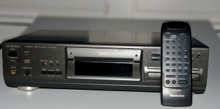 CD Player Technics SL PS 670 D mit sehr hochwertigem Laufwerk