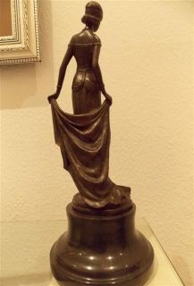 Bronze Tänzerin Bronzeskulptur Skulptur signiert Chiparus