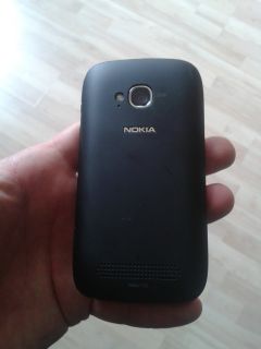 Nokia Lumia 710 8 GB   Schwarz (Ohne Simlock) Smartphone