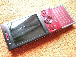 Sony Ericsson W705 ROT * Slider * 3,2MP * Zustand gebraucht * Ohne