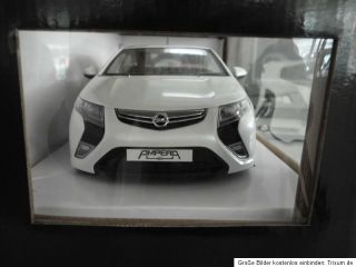 Modellauto Opel Ampera R/C 114 Diamond White, ferngesteuert Original