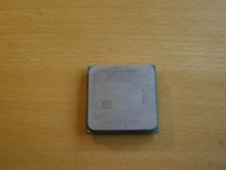 AMD Sempron 2600+ SDA2600AIO2BX Sockel 754 Prozessor CPU (55)*