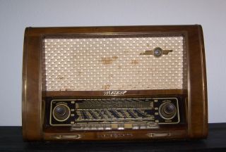 Altes Röhrenradio Loewe OPTA Meteor Type 781 W