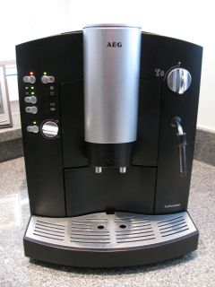 AEG Cafamosa CF95 Typ 784 Kaffeevollautomat Espresso schwarz DEFEKT