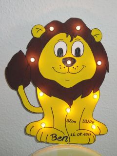 Löwe Schlummerlicht mit Schalter Name Datum Wandleuchte Wandlampe