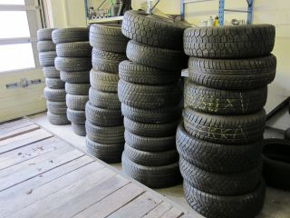 Ca 60 gebrauchte PKW Reifen aus Werkstattaufloesung teils mit und ohne