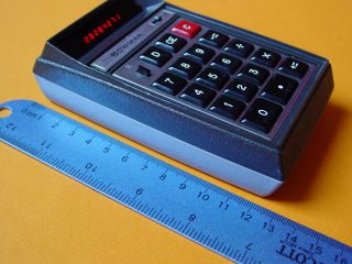 Pocket Calculator History   Bowmar 901B The Brain   FIRST US BUILT