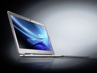 Acer Aspire S3 951 2464G34iss Ultrabook, i5 2467M, Win7, 4GB Ram, SSD