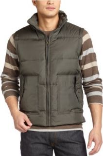 Levis Mens Puffer Vest,Olive,Small Clothing