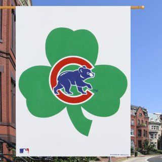 Chicago Cubs 27 x 37 Team Logo Shamrock Flag Sports