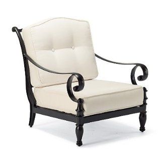 2011 Marseilles Outdoor Lounge Chair with Cushions