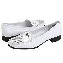 AK Anne Klein Vama White Leather Loafers   Size 8