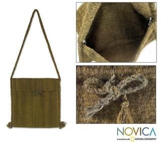 Handcrafted Wool Green Olive Shoulder Bag (Mexico)