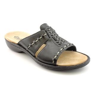 Clarks Womens Ina Bow Leather Sandals   Narrow (Size 9.5