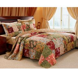 Romantic Chic Lace Full/ Queen size 3 piece Quilt Set Today $69.99 5