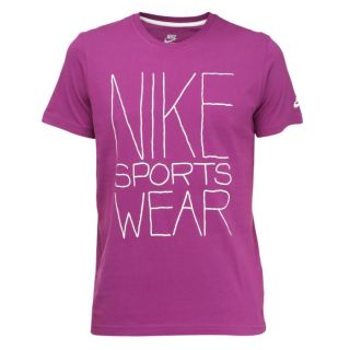 Coloris  violet. Tee shirt NIKE Homme, 100 % coton, col rond, manches