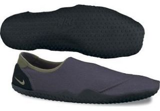 Aqua Sock Classic (10 D(M) US, Dark Shadow/Black/Urban Haze) Shoes