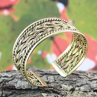 Handcrafted Tumbaga Braided Rope Edged Cuff Bracelet (Mexico